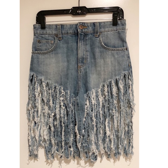fringe shorts denim